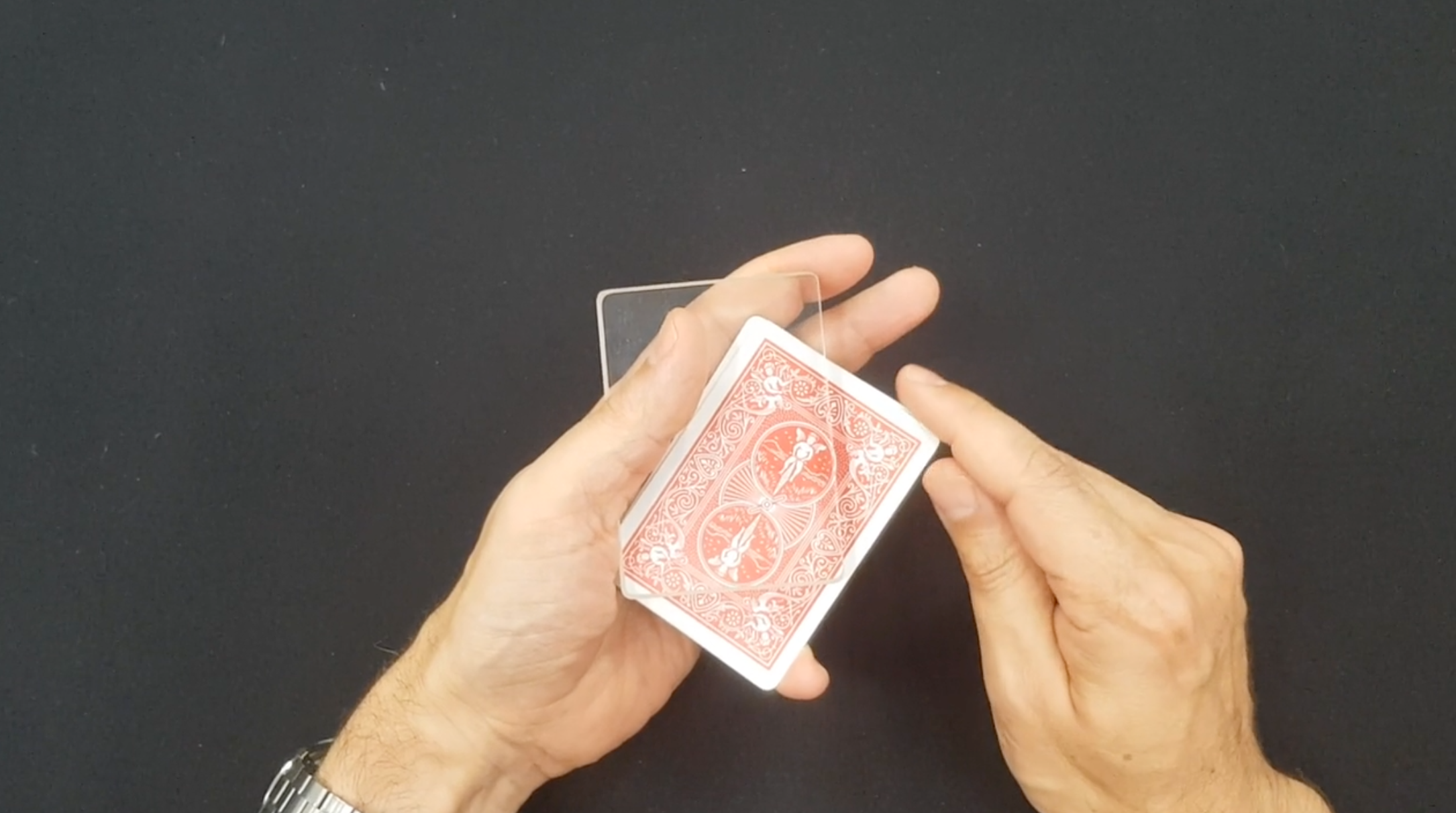 Cargar video: La distinta - Demo